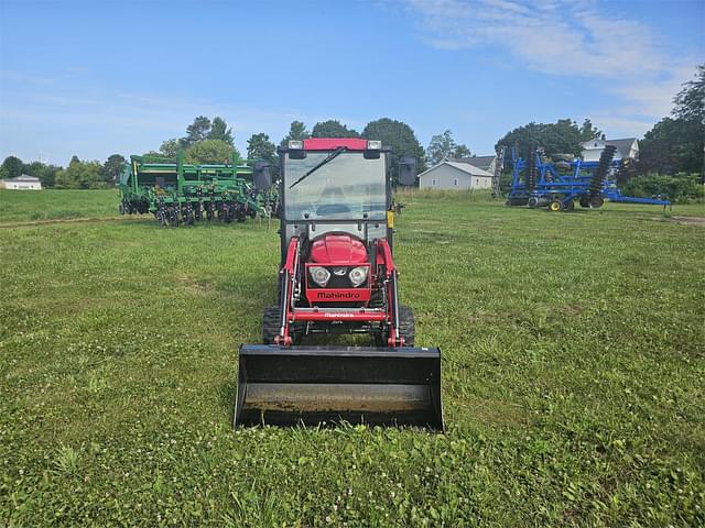 Image of Mahindra eMax 25 equipment image 3