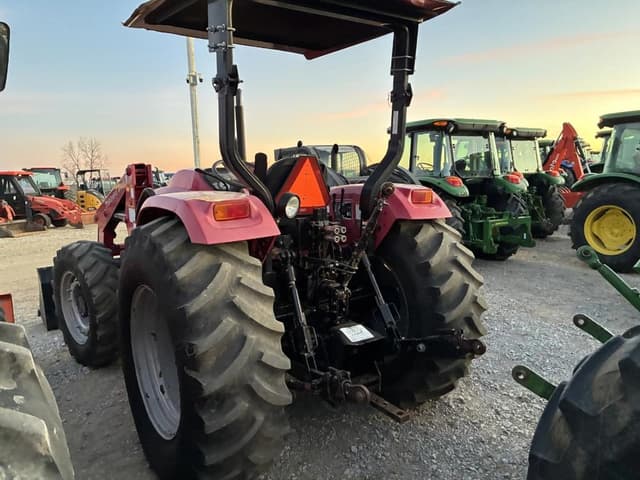 Image of Mahindra mPower 85 equipment image 3