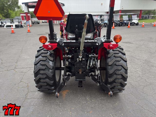 Image of Mahindra Max 26 equipment image 4