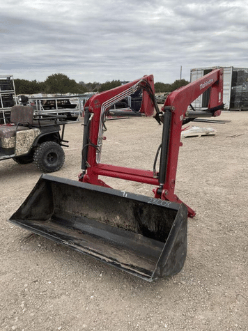 Main image Mahindra ML156