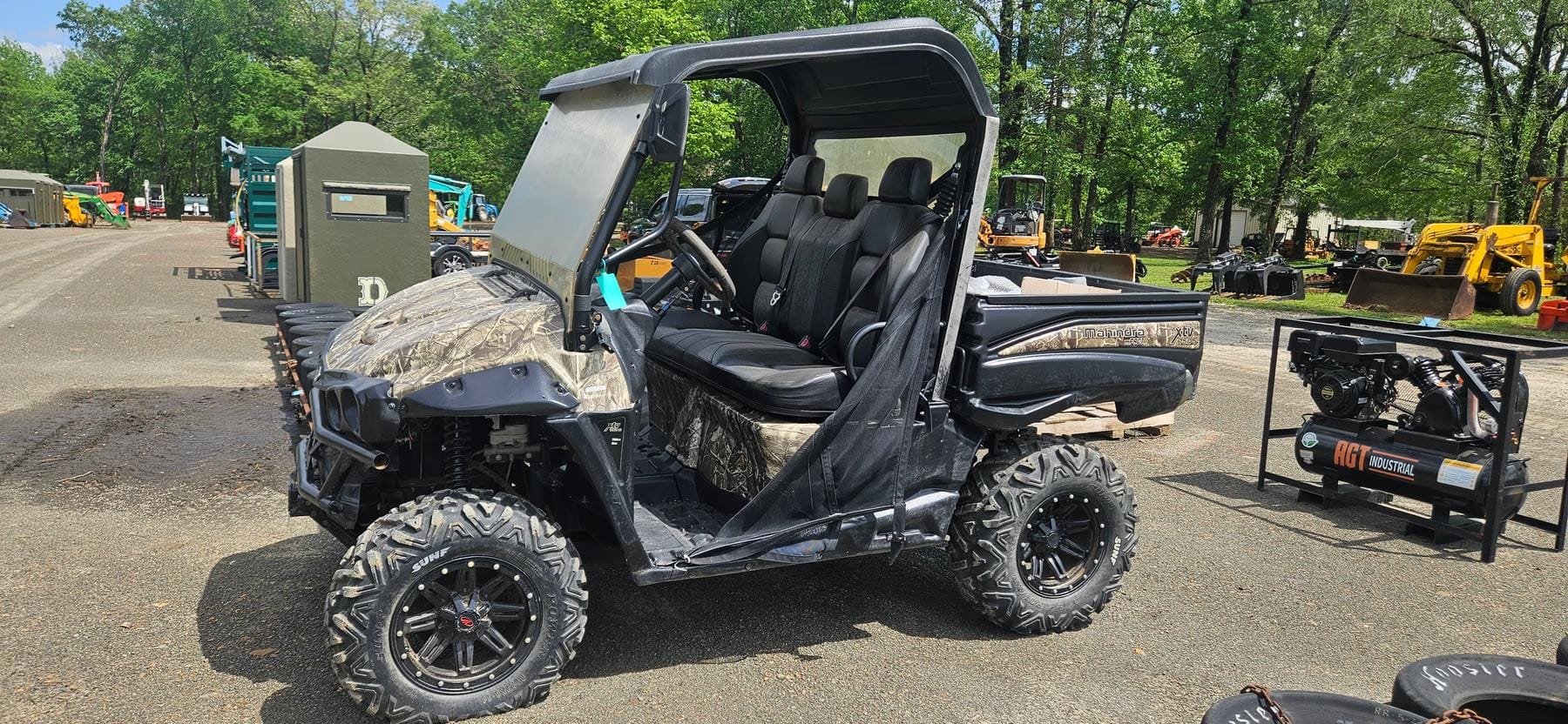 Mahindra XTV750S Equipment Image0