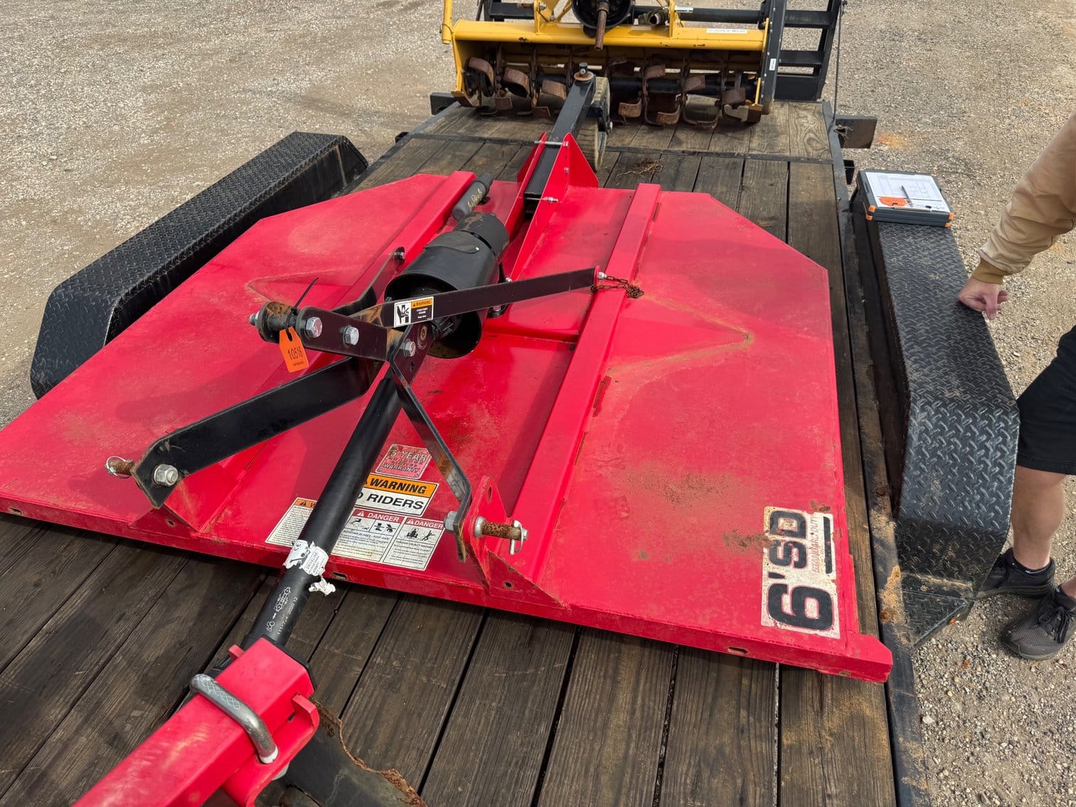 Mahindra 6SD Equipment Image0