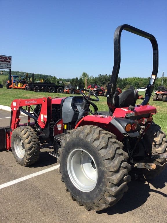 Image of Mahindra 2638 equipment image 1
