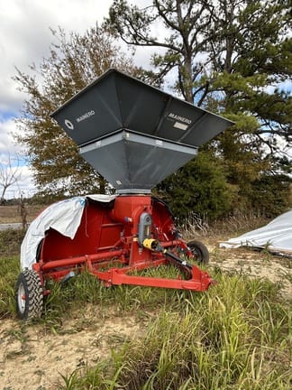 Mainero 2241 Equipment Image0