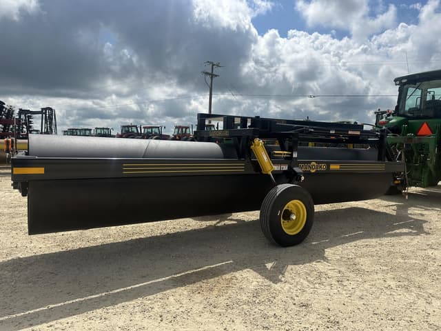 Image of Mandako L2050I equipment image 2