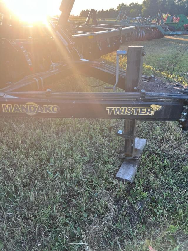 Image of Mandako Twister T4030 equipment image 2