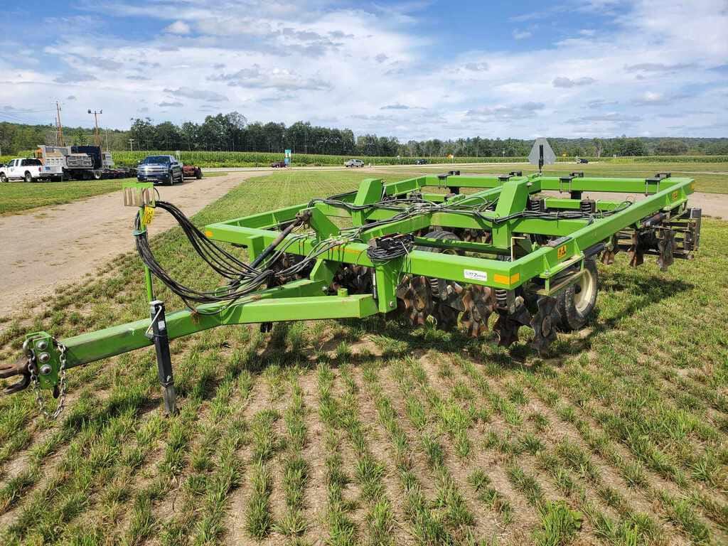 Main image Mandako Twister