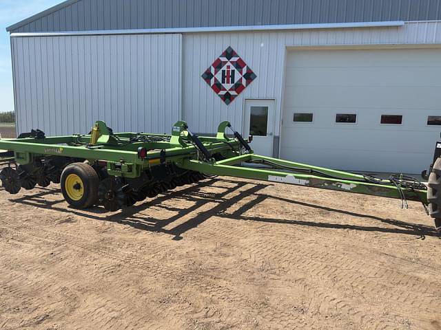 Image of Mandako Twister equipment image 1