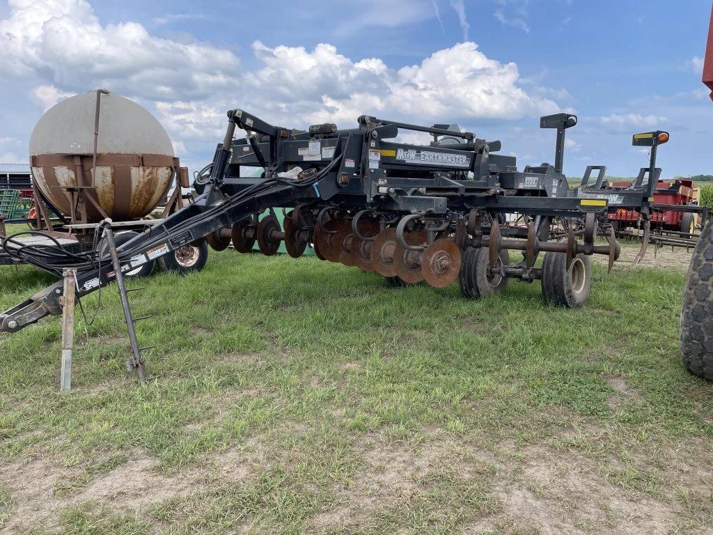 Image of M&W EarthMaster 1700 Primary image