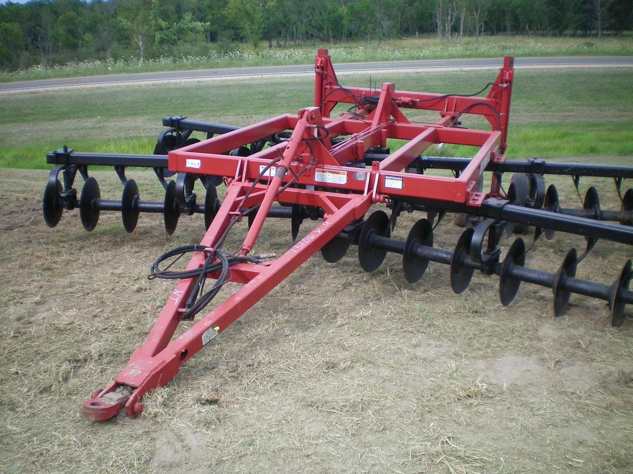 M&W 1860 Equipment Image0