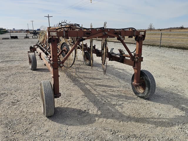 Image of M&W DF12 equipment image 4