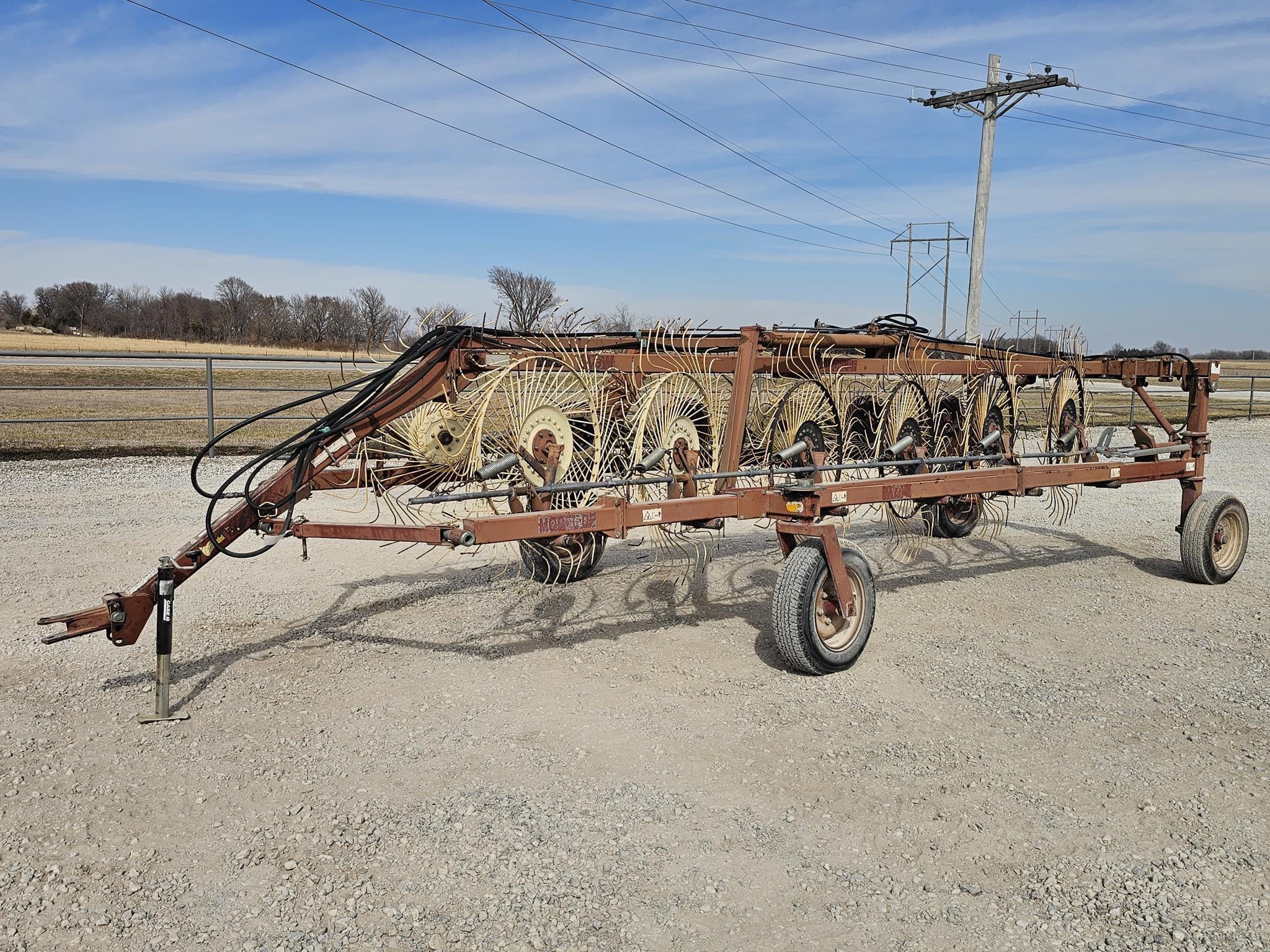 M&W DF12 Equipment Image0