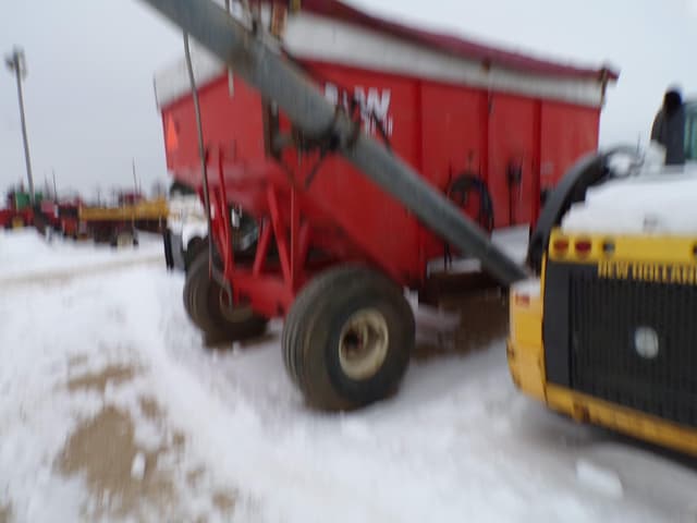 Image of M&W Little Red Wagon equipment image 1