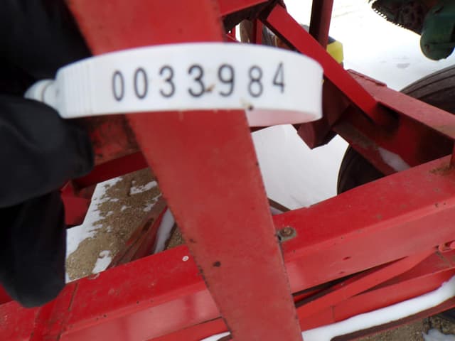 Image of M&W Little Red Wagon equipment image 2