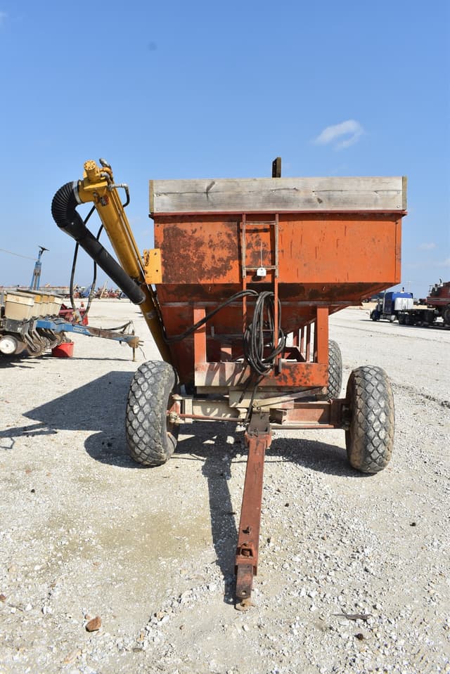 Image of M&W 300 equipment image 1