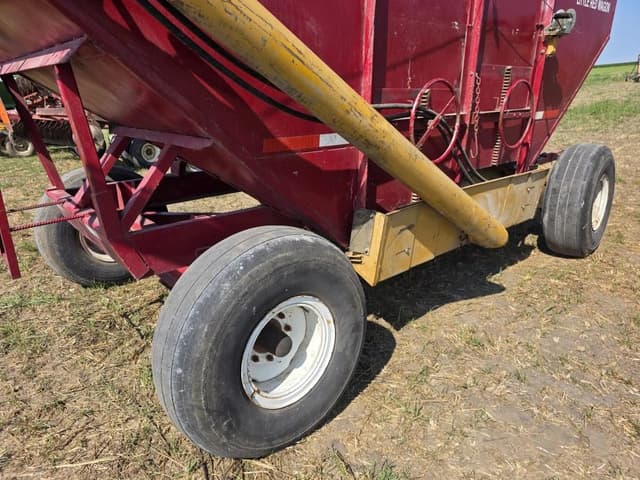 Image of M&W Little Red Wagon equipment image 2