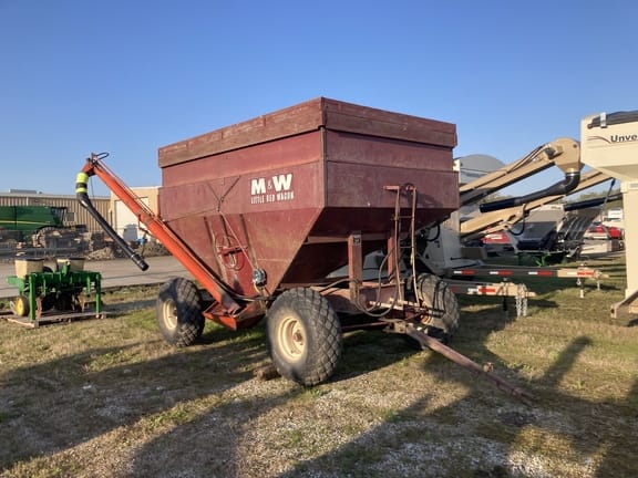 Main image M&W Little Red Wagon