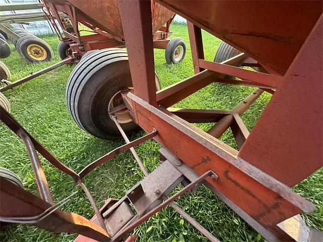 Image of M&W Little Red Wagon equipment image 2