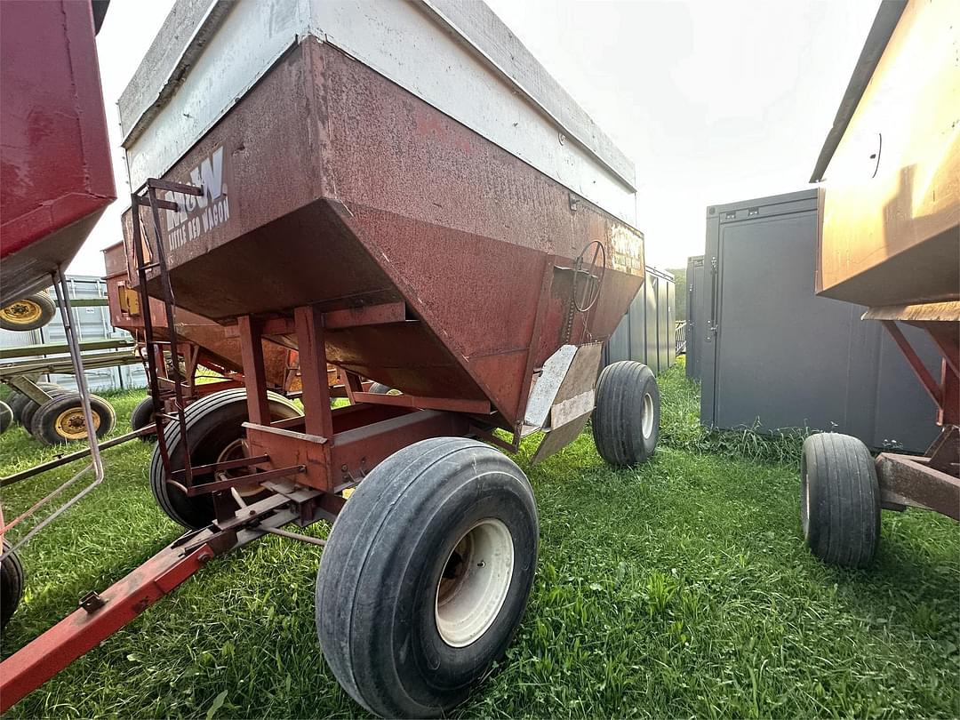 Image of M&W Little Red Wagon Primary image