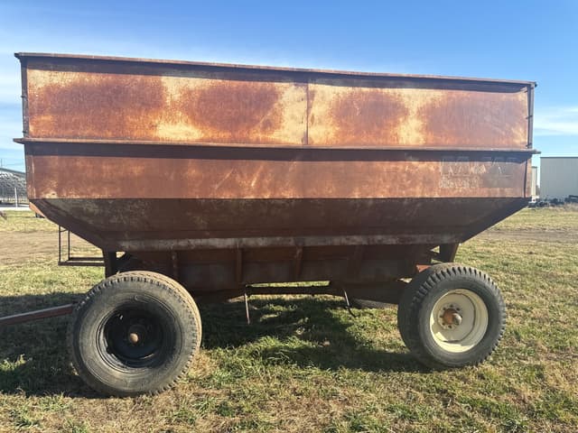 Image of M&W Little Red Wagon equipment image 1