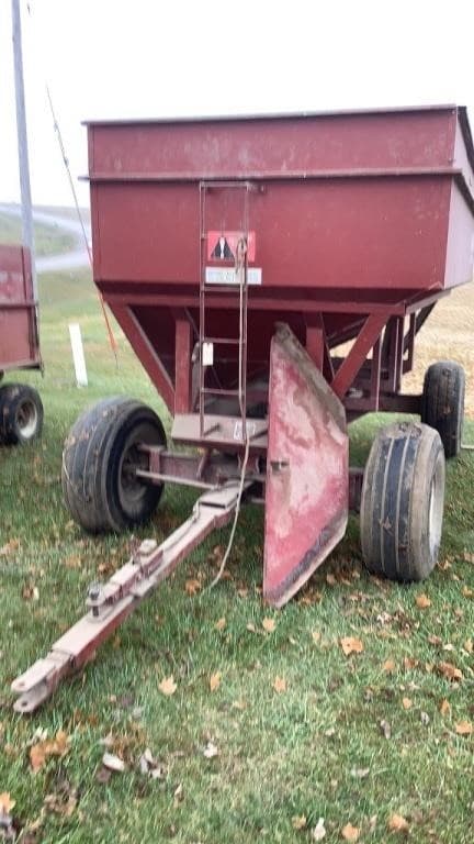 Image of M&W Little Red Wagon equipment image 1