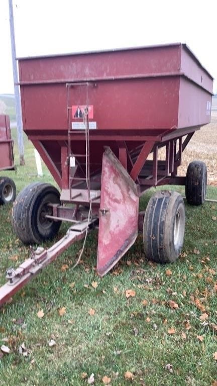 M&W Little Red Wagon Equipment Image0