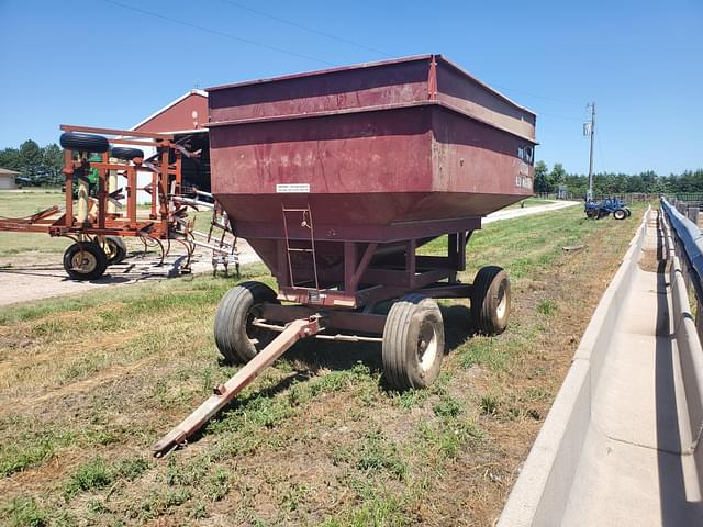 Image of M&W Little Red Wagon equipment image 1