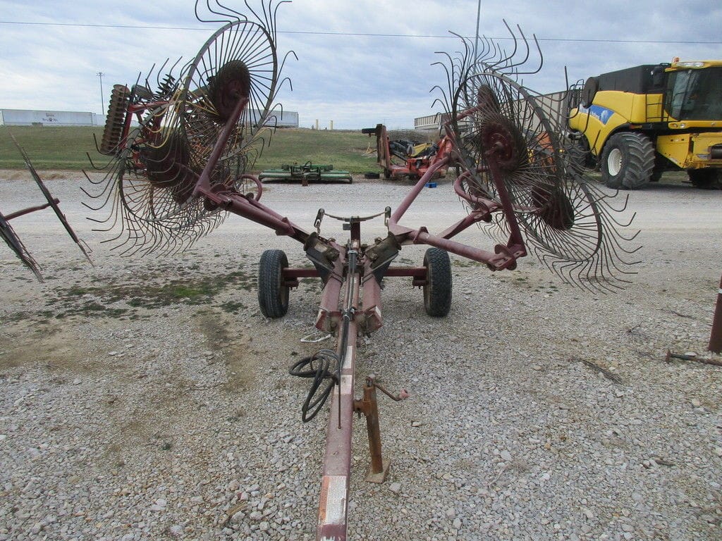 M&W RC456 Equipment Image0