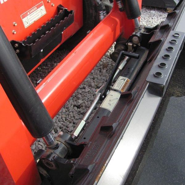 Image of Manitou 2700 V equipment image 3