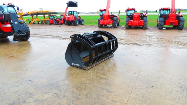 Image of Manitou Grapple Bucket equipment image 4