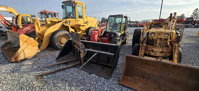 Image of Manitou MLT523 equipment image 2
