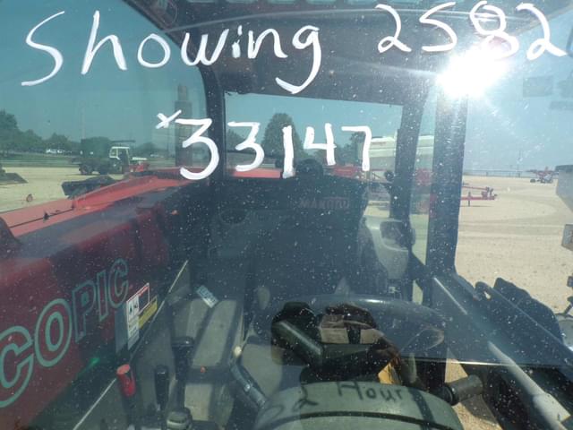 Image of Manitou MLT523 equipment image 1
