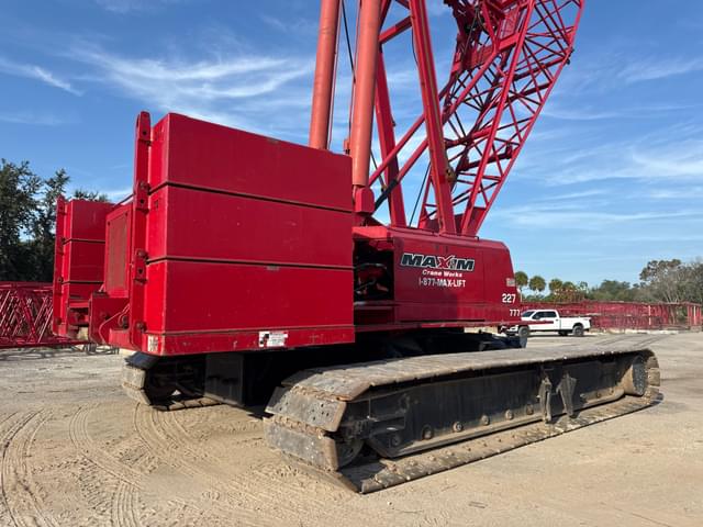 Image of Manitowoc 777 equipment image 2