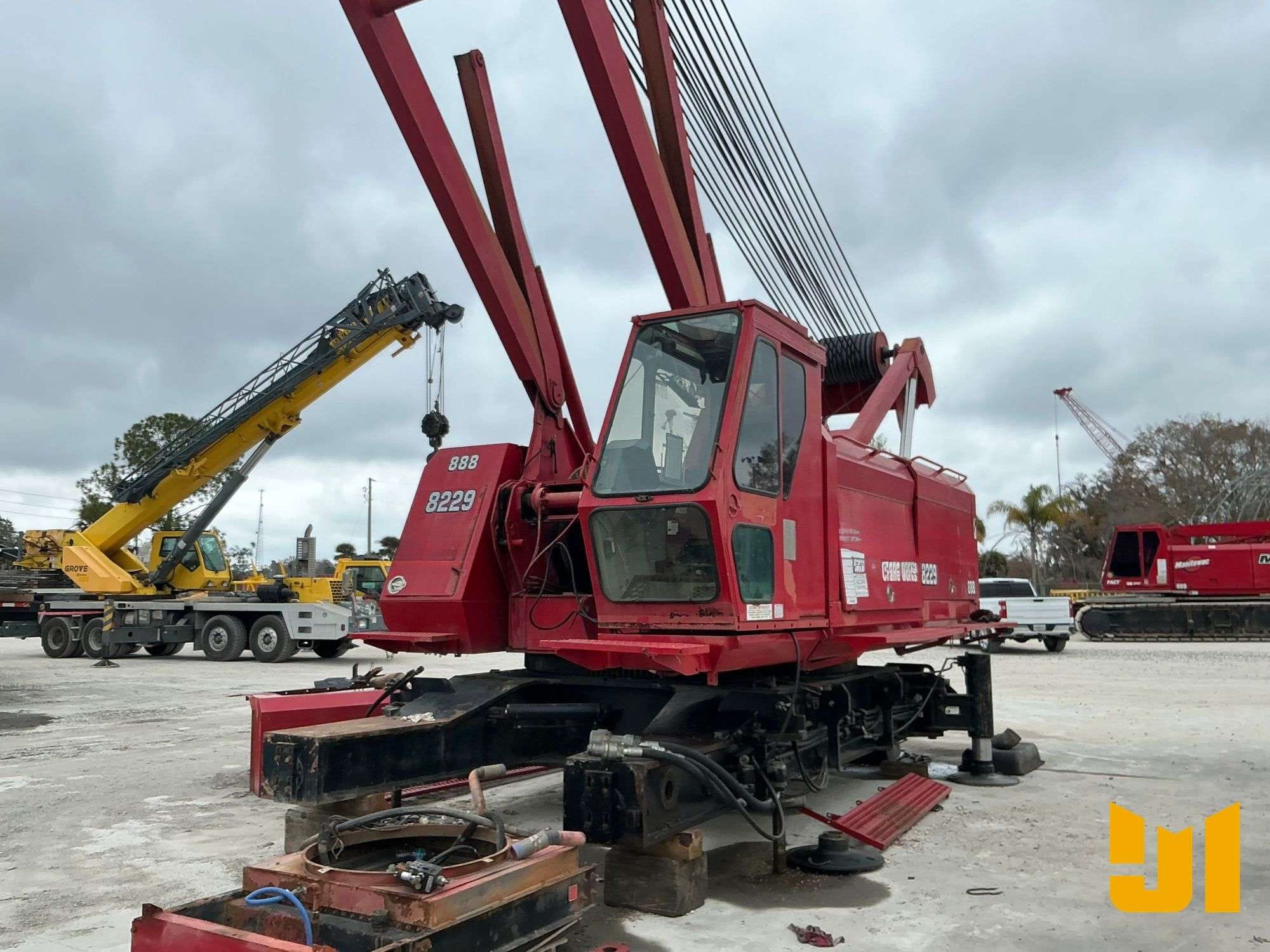 Manitowoc 888 Equipment Image0