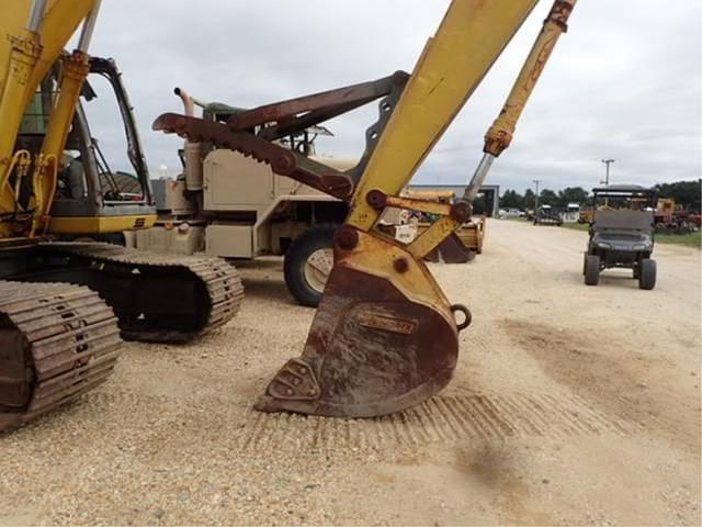 Image of Kobelco SK150LC equipment image 3