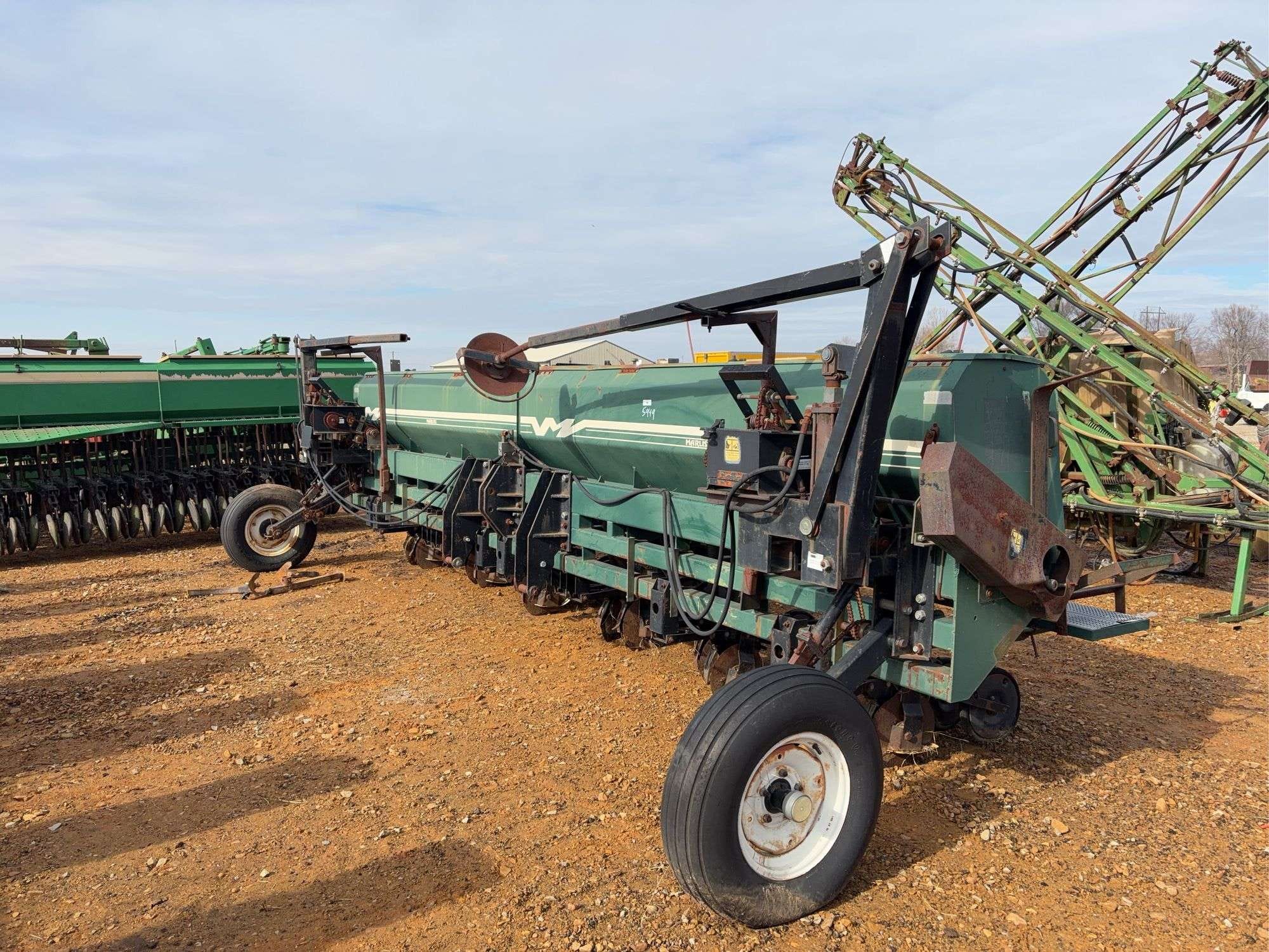 Marliss Undetermined Equipment Image0