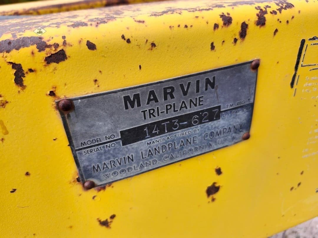 Image of Marvin Tri-Plane Image 1