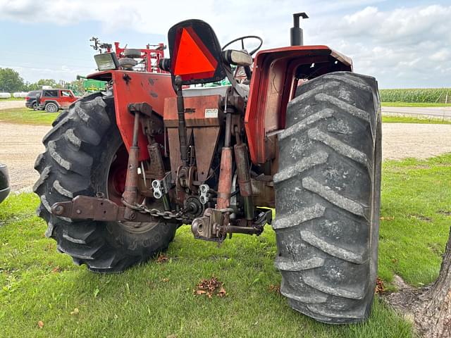 Image of Massey Ferguson 1100 equipment image 2