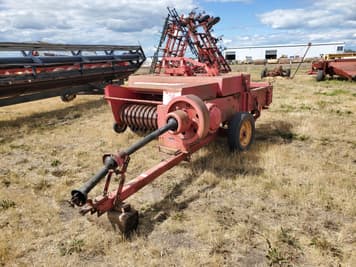 Main image Massey Ferguson 12