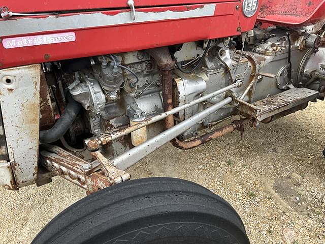 Image of Massey Ferguson 135 equipment image 1
