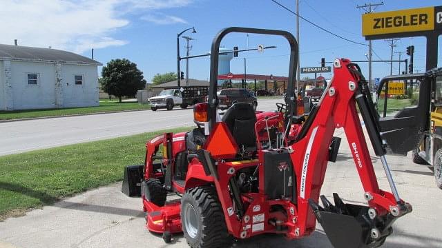 Image of Massey Ferguson GC1723 equipment image 2