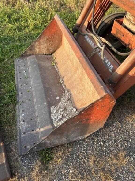 Image of Massey Ferguson 175 equipment image 1