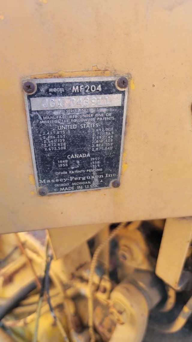 Image of Massey Ferguson 204 equipment image 4