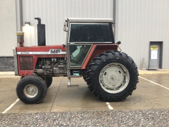 Main image Massey Ferguson 2705