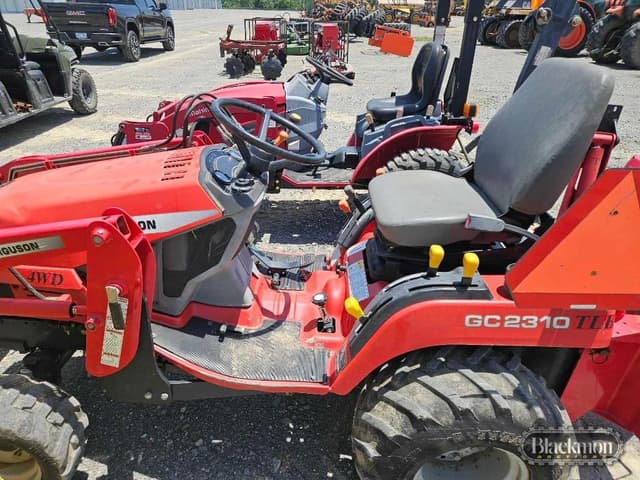 Image of Massey Ferguson GC2310 equipment image 1