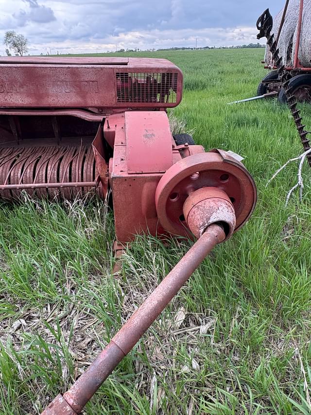 Image of Massey Ferguson 10 equipment image 3
