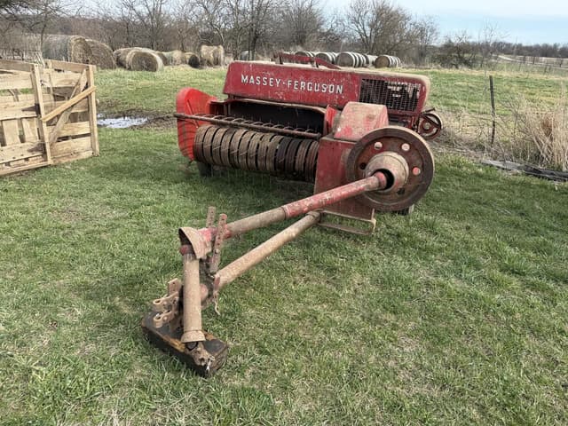 Image of Massey Ferguson 10 equipment image 3