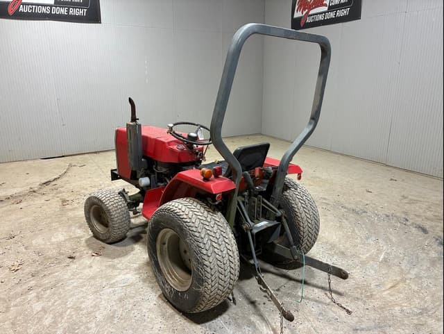 Image of Massey Ferguson 1010 equipment image 2