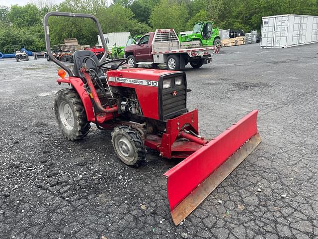 Image of Massey Ferguson 1010 equipment image 1