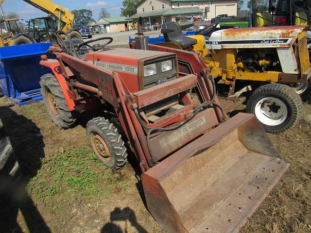 Image of Massey Ferguson 1010 equipment image 1